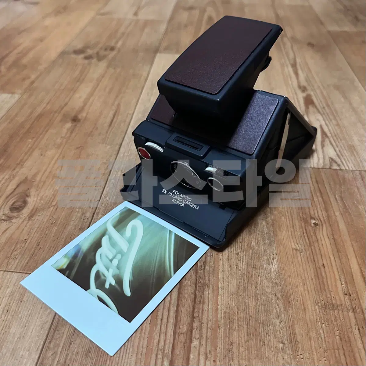 폴라로이드 필름 카메라 Polaroid SX-70 알파